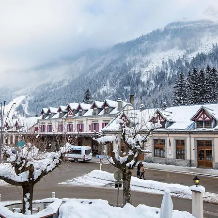 Langley Gustavia Chamonix Mont Blanc