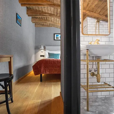 Langley Gustavia Hotel 3*