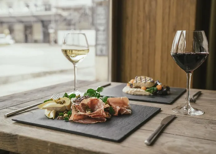 Langley Gustavia Chamonix